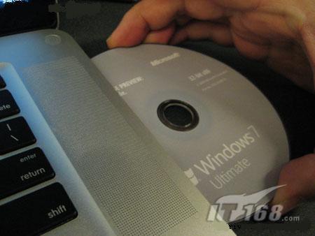 Windows7可以安装在Macbook上么? Windows7可以安装在Macbook上么?