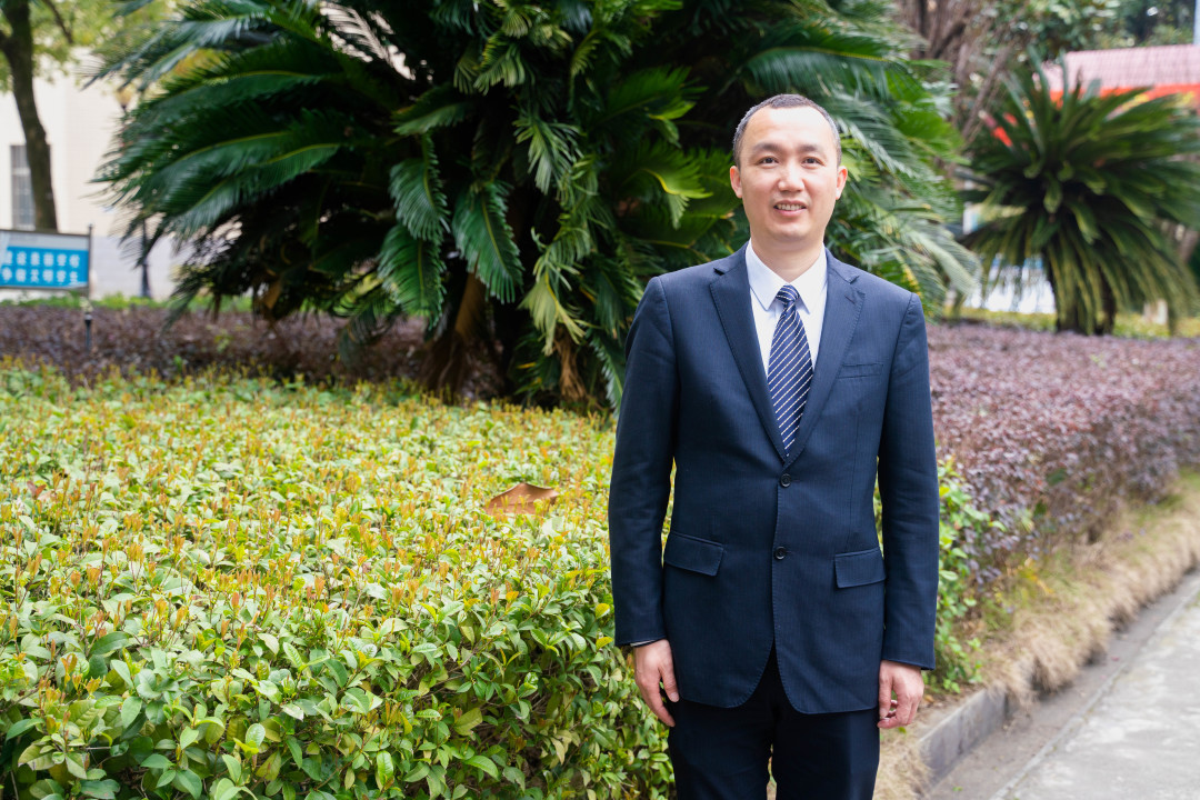 唐志军副校长主管创新教育