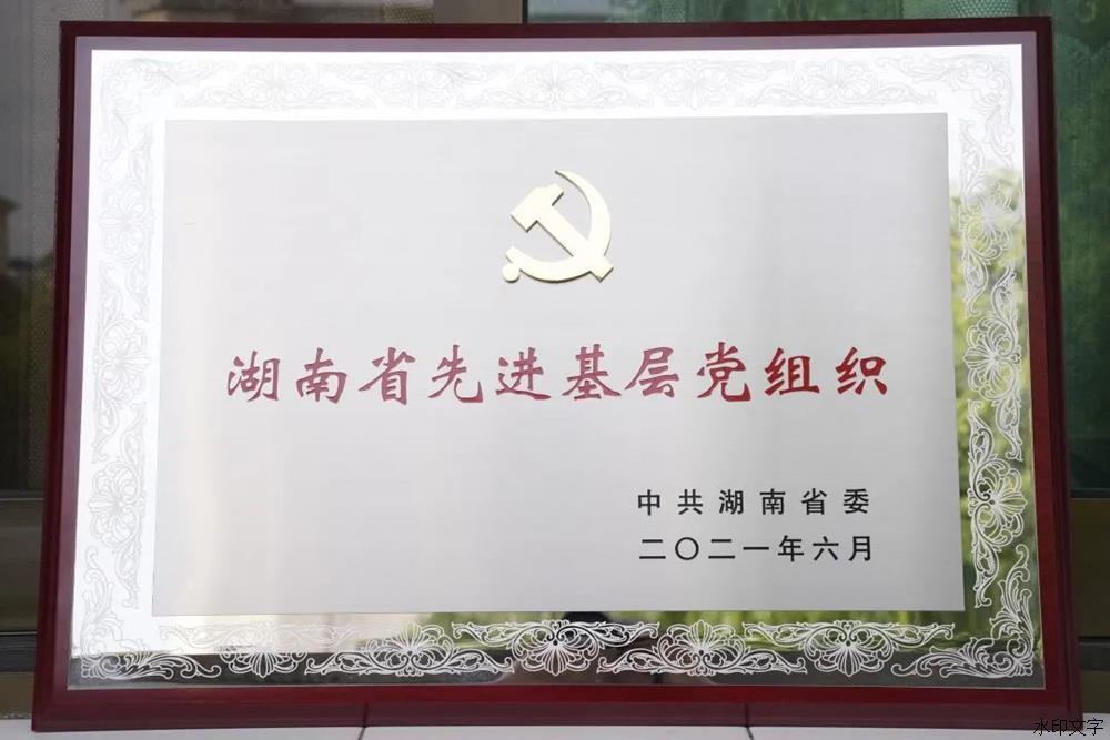 73d5f66ec1a94a288b7eac8229a7155f.jpg